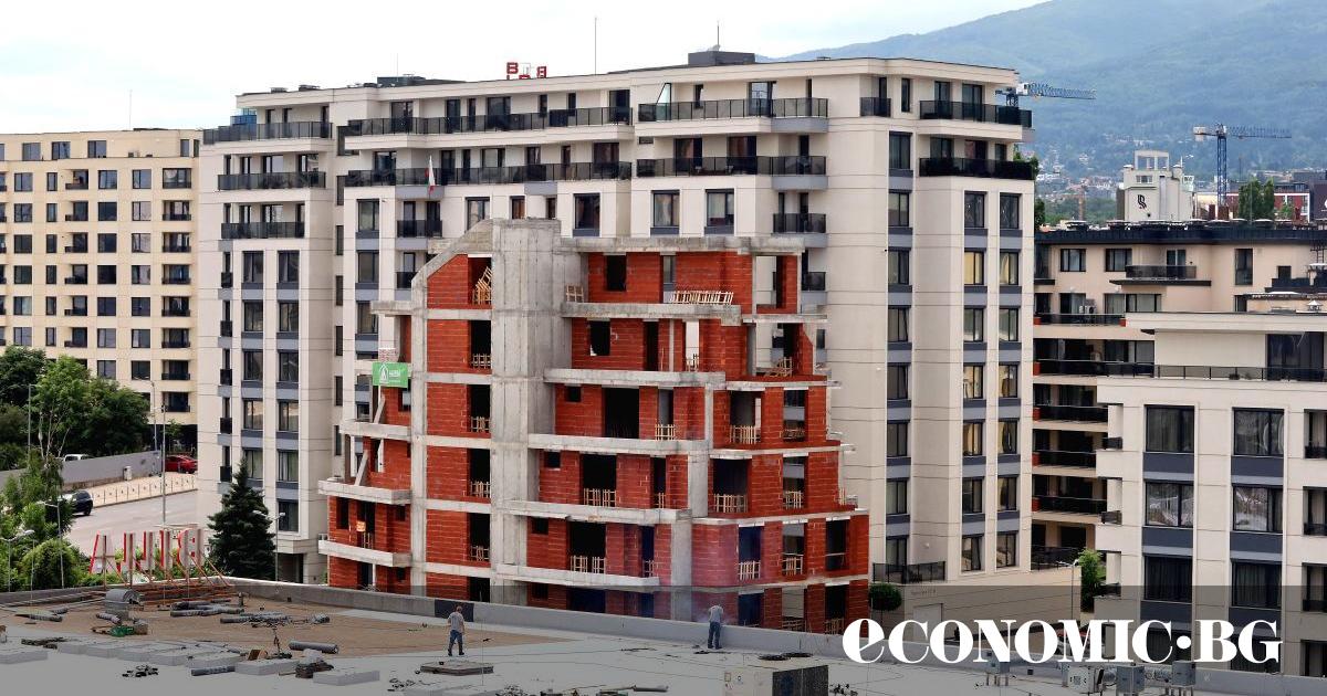 След два поредни месеца на спад сградното строителство в България