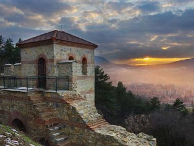 Община Кюстендил строи въжен парк за 1 млн. лв. в „Хисарлъка“