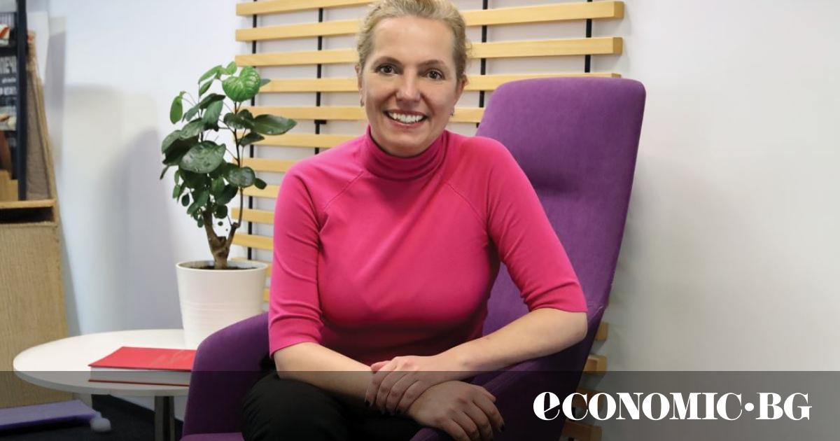 Кънтри мениджър на Монделийз в България от юли 2023. Преди