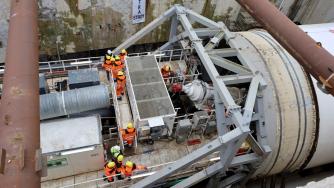 Строителството на столичното метро поскъпва с още 174 млн. лв.