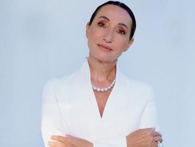 Елена Кристиано... жена, майка, професионалист