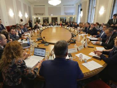 Социалният бюджет мина скоростно на второ четене в комисия