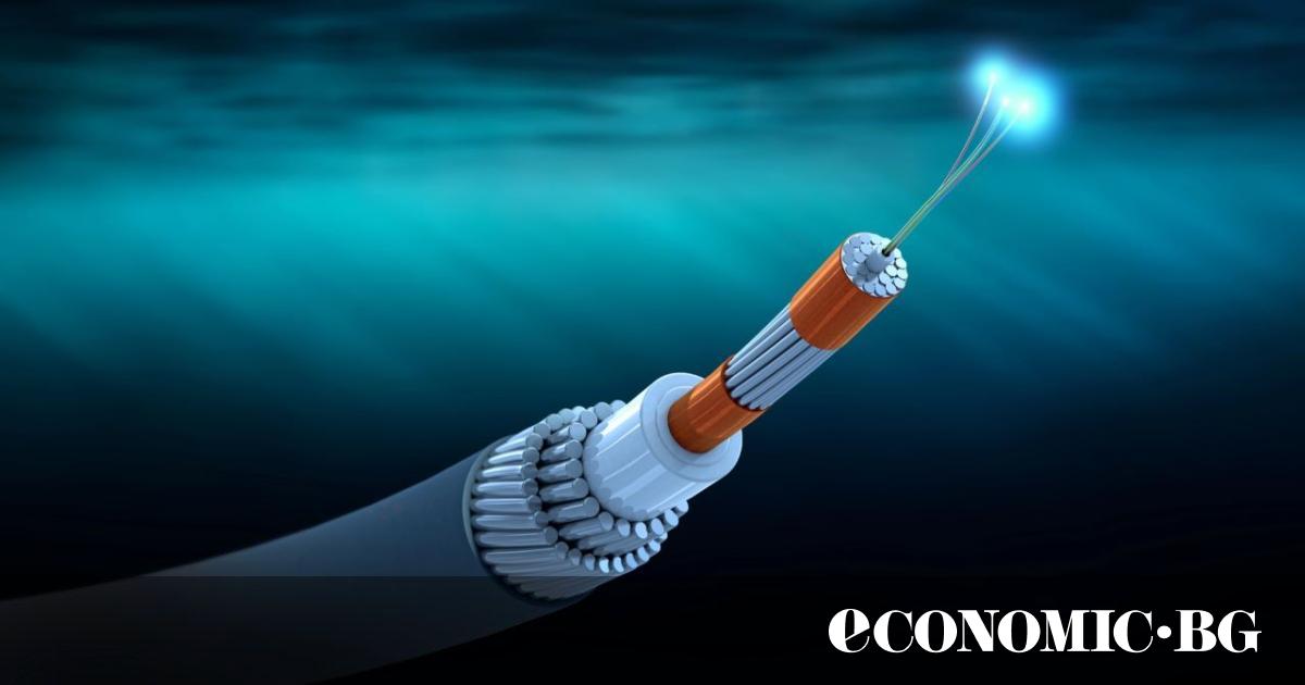 Официално: България се включва в проекта за 1200-километров кабел през