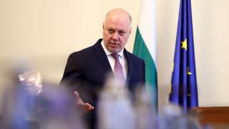 Властта се оправда за „космическата“ цена на магистралата „Русе – Велико Търново“