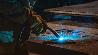 ЕС спасява болната стоманодобивна индустрия с нов План