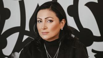 Мирела Ненчова... търсеща