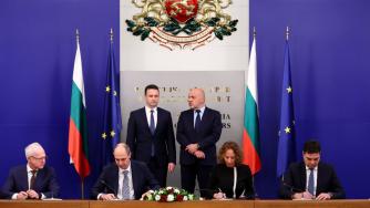 Солари на всеки покрив: Общини и бизнес имат достъп до нова ВЕИ програма