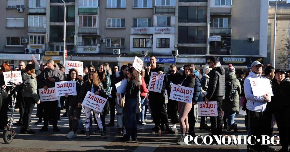 След заплахата за драстичен скок на цените, ресторантьорите сега дават