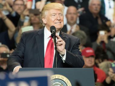 Тръмп подписа за закриването на Министерството на образованието