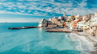 Туристически такси и ограничения за пътуващите в Европа през 2025 г.