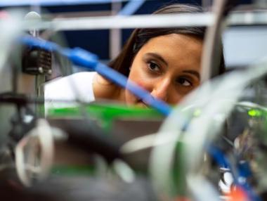 Какво пречи на българската електроиндустрия