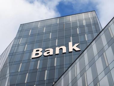 Новините от седмицата: София се отделя в собствен регион; Кои са банковите лидери в България?