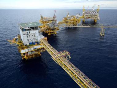 БЕХ анализира възможността да се включи в търсенето на газ в Черно море