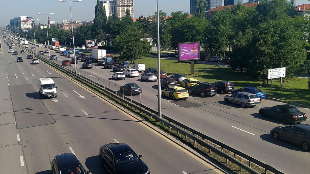 Кабинетът увеличи цените на винетките и размера на тол таксите