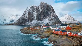 1.8-трилионният фонд на Норвегия вече обмисля инвестиции в оръжия