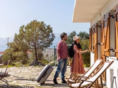 Booking и Airbnb отчитат рекордна година в ЕС