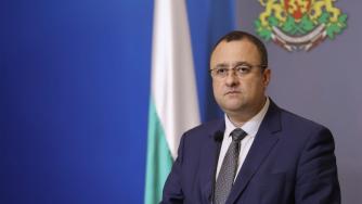 След катастрофата край Телиш: Иванов отстрани временно пътното ръководство в Плевен