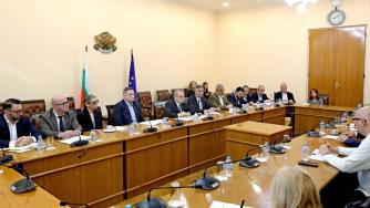 Транспортният министър ще преструктурира „БДЖ – Товарни превози“