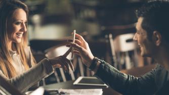 Viber пуска услуга за запознанства – България е сред първите тестови пазари