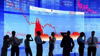 Пазарният срив кара свръхбогатите да свалят компании от борсата