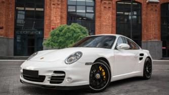 Porsche отчита значителен спад в доставките в Европа и Китай