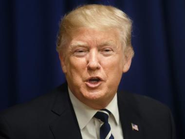 Пазарът на облигации се държи странно и това уплаши Тръмп