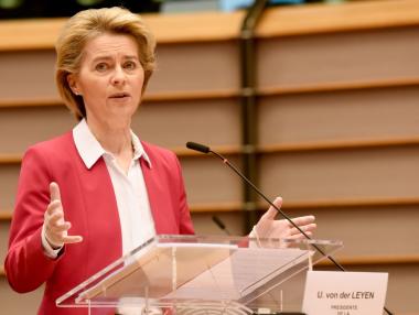 ЕС мисли за данъчен удар по американските технологични гиганти