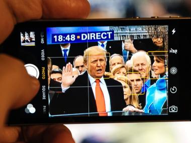 Тръмп освобождава смартфони, компютри и чипове от новите мита