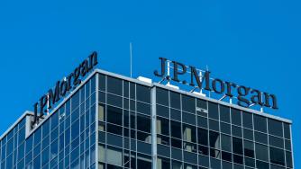 Редактиран доклад на JPMorgan демонстрира страха от Доналд Тръмп