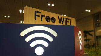 Още една авиокомпания пуска безплатен интернет на борда