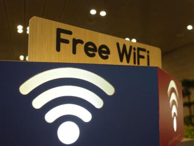 Още една авиокомпания пуска безплатен интернет на борда