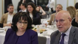 Вечерни новини: Без пречки по пътя на България към еврото; Близо 10 000 MWh батерии