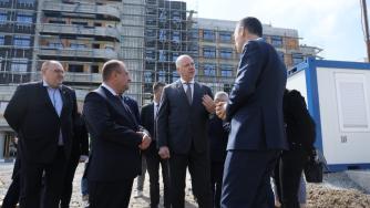 Желязков обеща детската болница в Бургас да е готова до края на годината