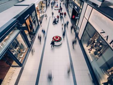 ZARA – 50 години слава и възход