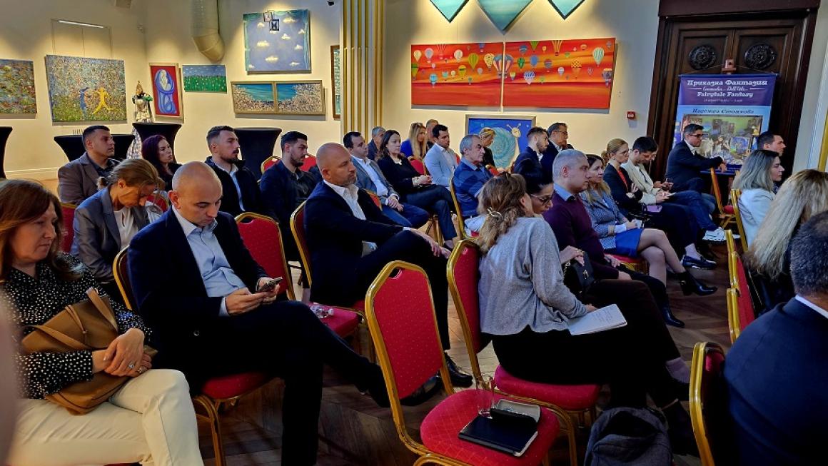 Галерия :: Снимка 2 :: REIB с нови условия за застраховане на системи за съхранение на енергия}