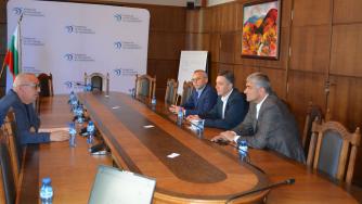 След сривовете: КРС иска компенсации и бърза информация от телекомите