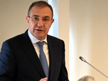 „Надграждане на системата“: Държавата още умува за повишаването на пенсионните вноски