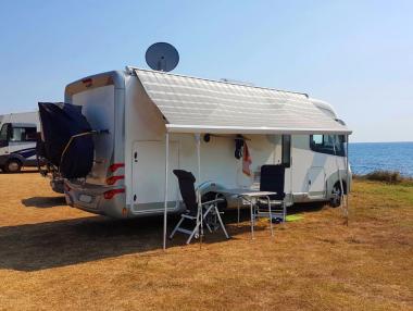 Нов закон в Гърция ограничава каравани и кемпери