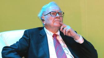 Кой е Грег Абел, който ще наследи Уорън Бъфет начело на Berkshire Hathaway?