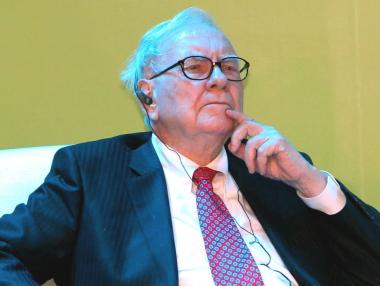 Кой е Грег Абел, който ще наследи Уорън Бъфет начело на Berkshire Hathaway?