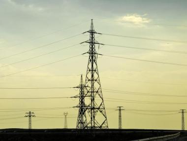 Вечерни новини: Свободните цени на тока се отлагат; Богаташите не са декларирали над 8 млн. лв.