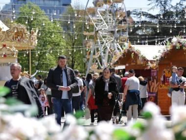 В сянката на песимизма: Потребителското доверие в България нарасна за първи път от месеци