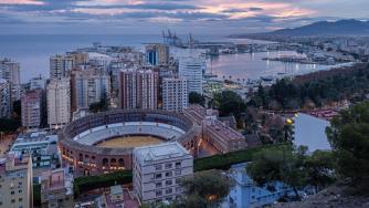 Със загуба на 2.2 гигавата е започнало спирането на тока в Испания