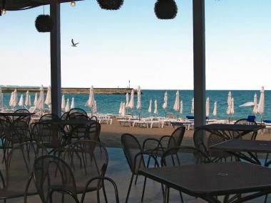 Хотелиерите срещу АПИ: Ремонтите по магистрала „Тракия“ застрашават сезона