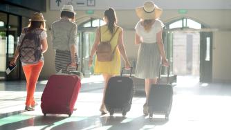 Вечерни новини: Нови правила за отпуските; Референдумът за еврото отпада