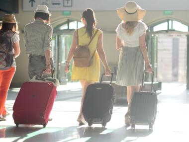 Вечерни новини: Нови правила за отпуските; Референдумът за еврото отпада