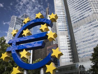 Еврозоната е 16-трилионна гаранция за успех на българската икономика и общество