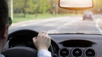 Брюксел готви дигитална регистрация и по-лесно преместване на коли в чужбина