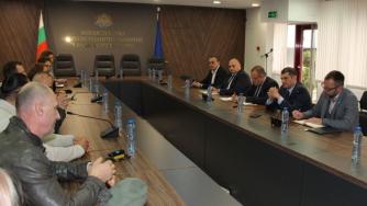 АПИ ще координира ремонтите по магистралите с туристическия сектор