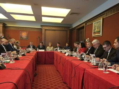 България продължава да е лидер в Европа по най-нисък дял на незаконните цигари